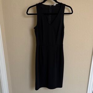Old Navy Black V-Neck sleeveless Dress sz XS
